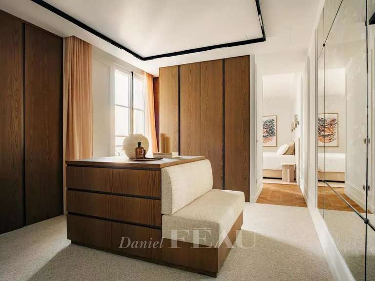 Appartement Paris 16e - 3 chambres - 222m²