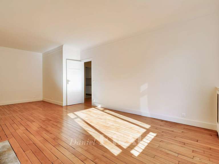 Appartement Paris 16e - 3 chambres - 114m²