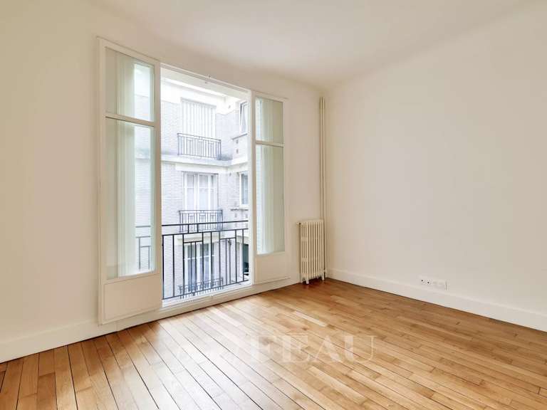 Appartement Paris 16e - 3 chambres - 114m²
