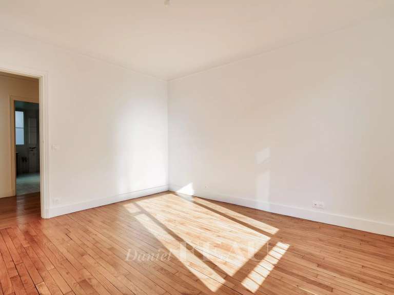 Appartement Paris 16e - 3 chambres - 114m²