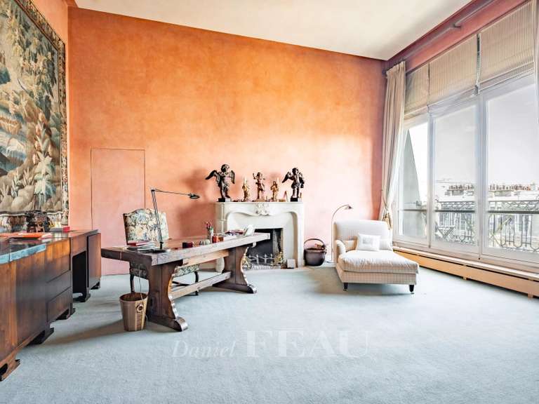 Appartement Paris 16e - 5 chambres - 157m²