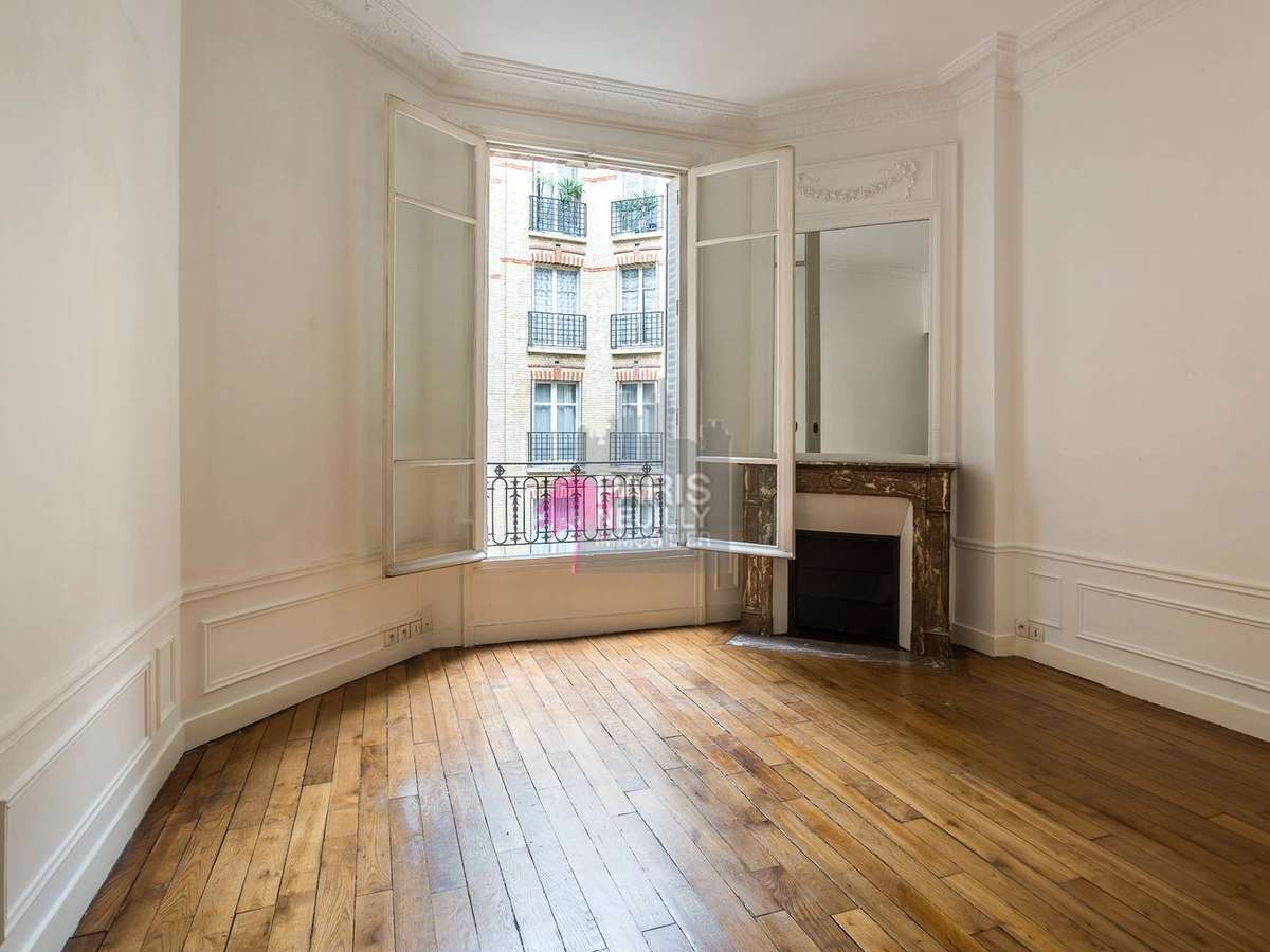 Apartment Paris 16e