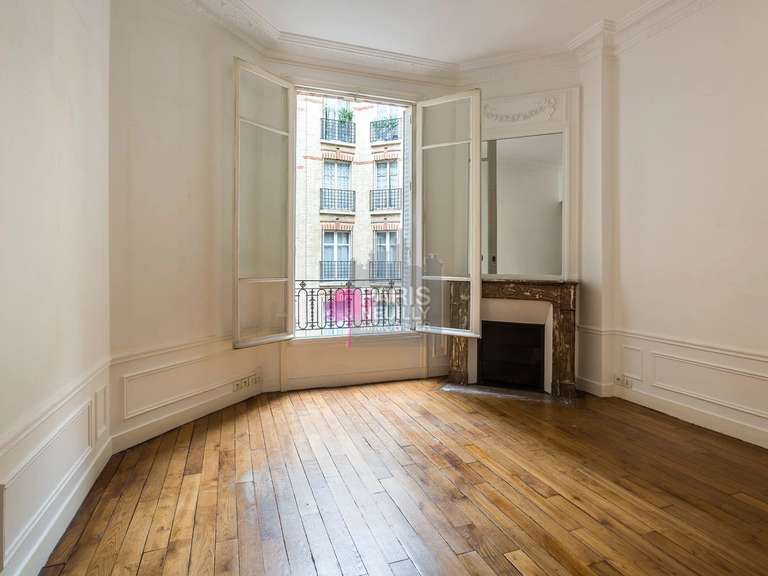 Appartement Paris 16e - 4 chambres - 160m²