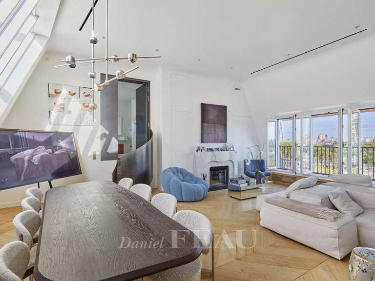 Apartment Paris 16e - 3 bedrooms - 164m²