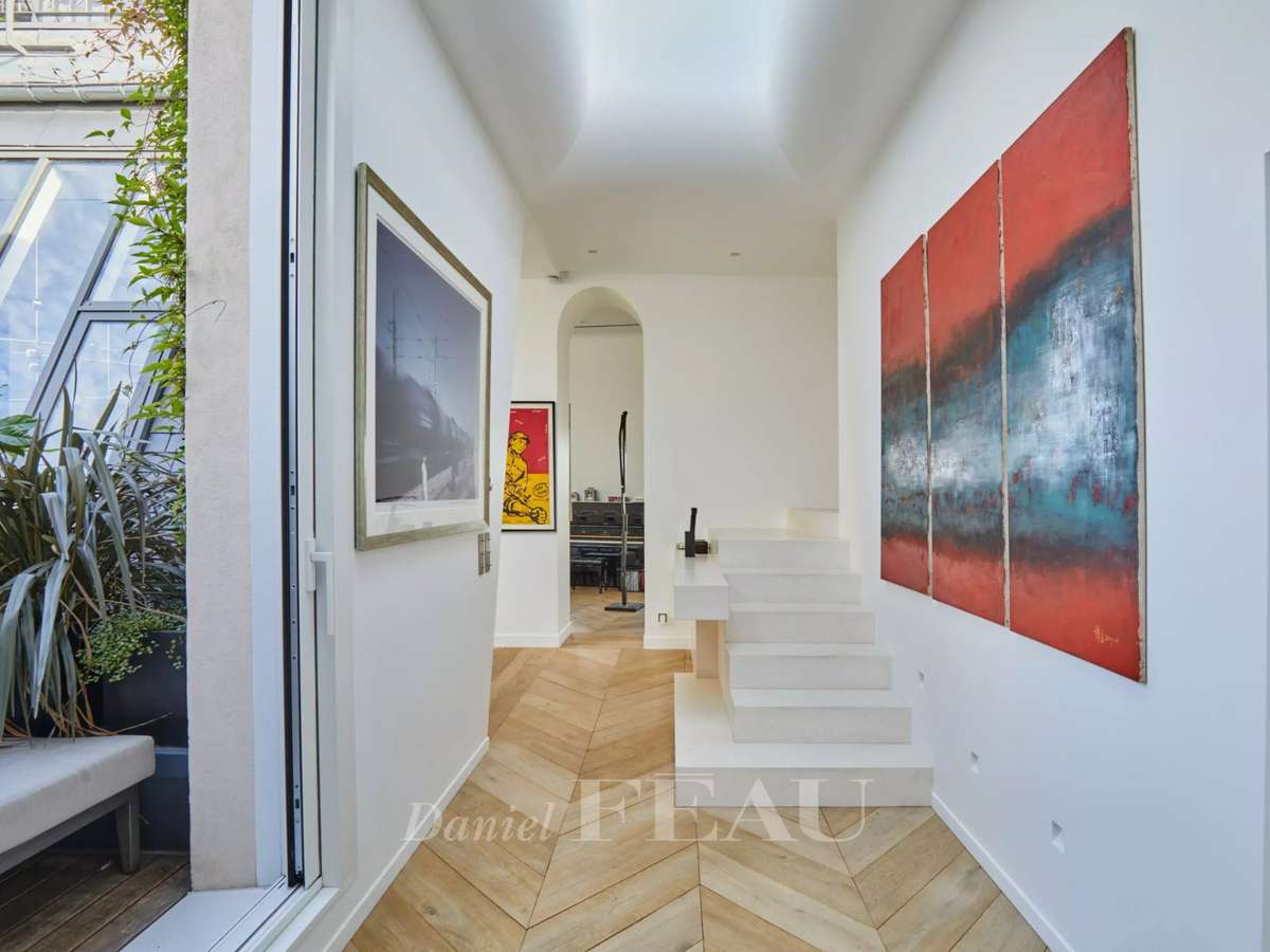 Apartment Paris 16e