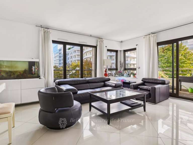 Appartement Paris 16e - 2 chambres - 96m²