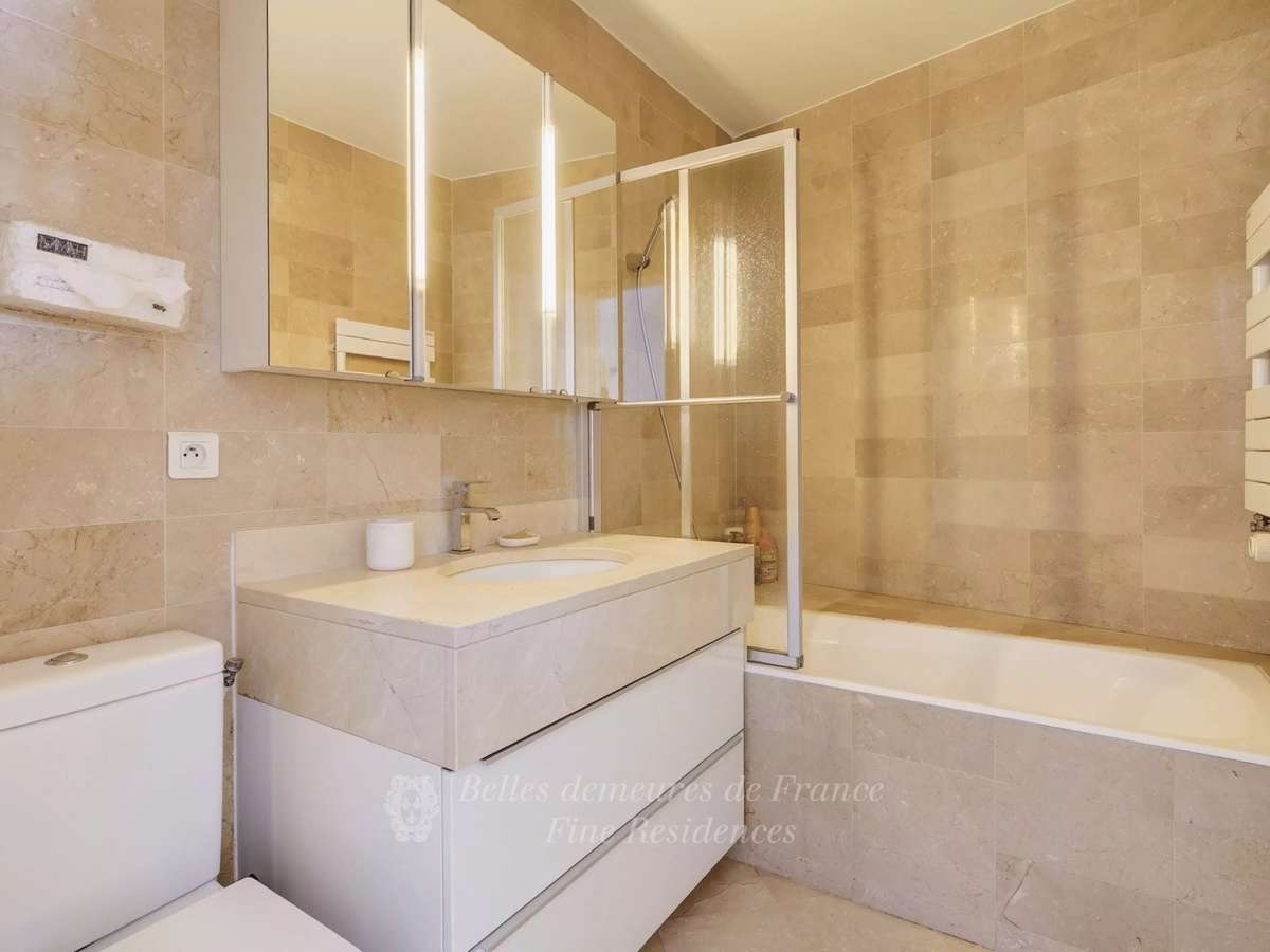 Appartement Paris 16e