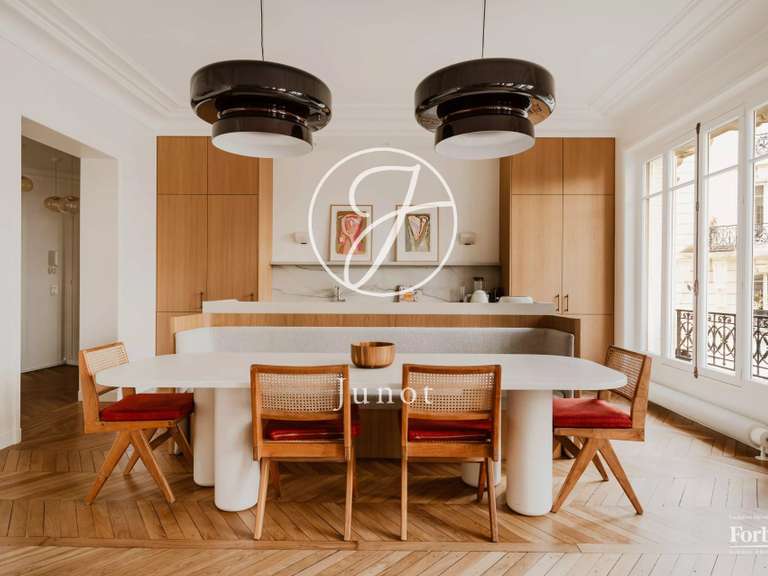 Appartement Paris 16e - 4 chambres - 185m²