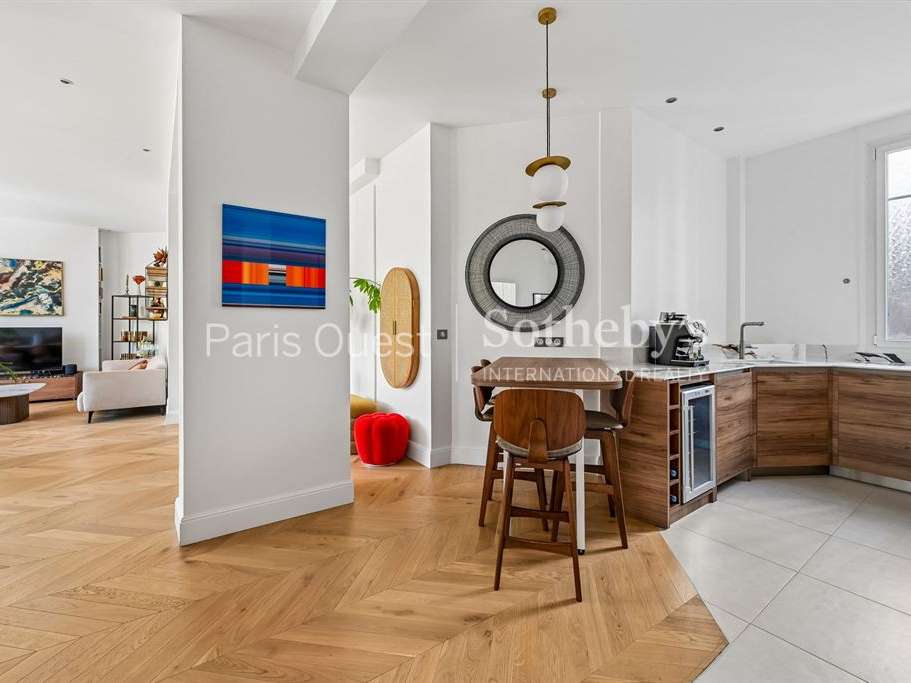 Apartment Paris 16e