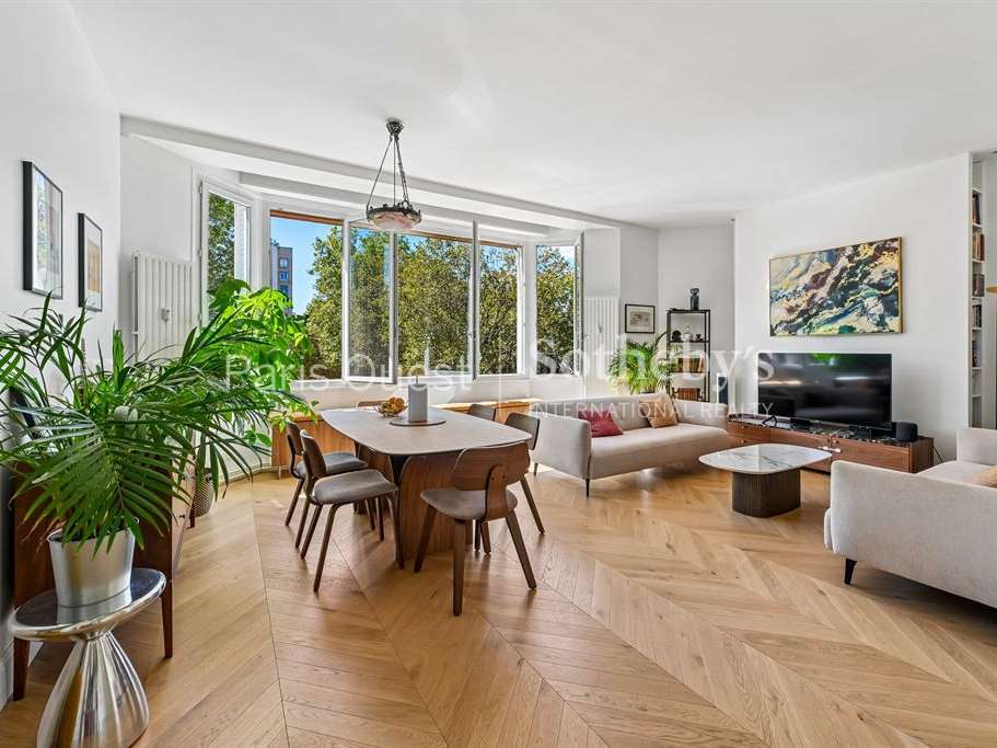Apartment Paris 16e