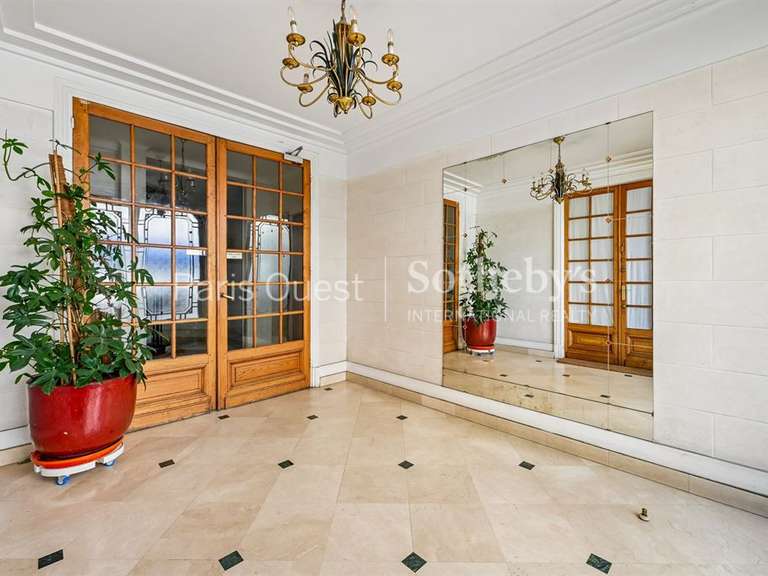 Apartment Paris 16e - 2 bedrooms - 94m²