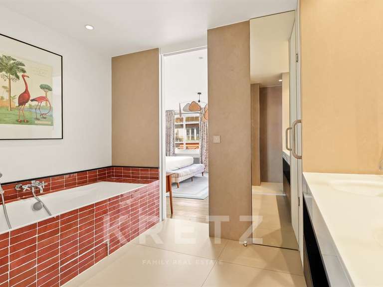 Appartement Paris 16e - 3 chambres - 186m²