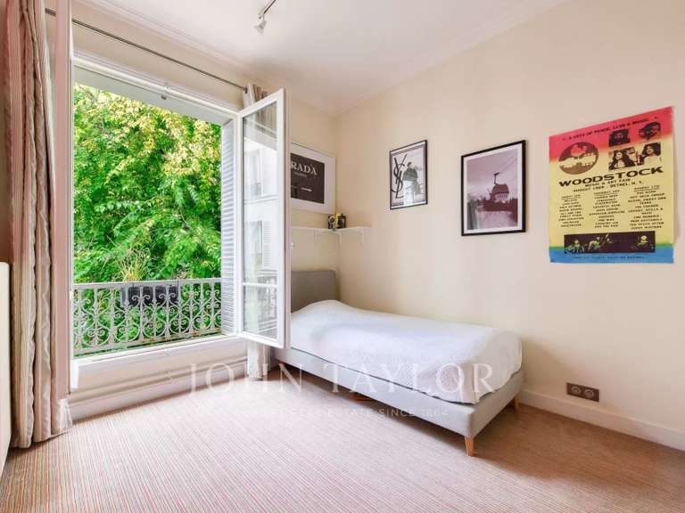 Appartement Paris 16e - 4 chambres - 190m²