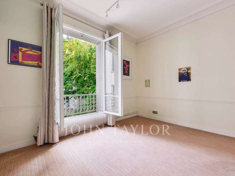 Appartement Paris 16e - 4 chambres - 190m²