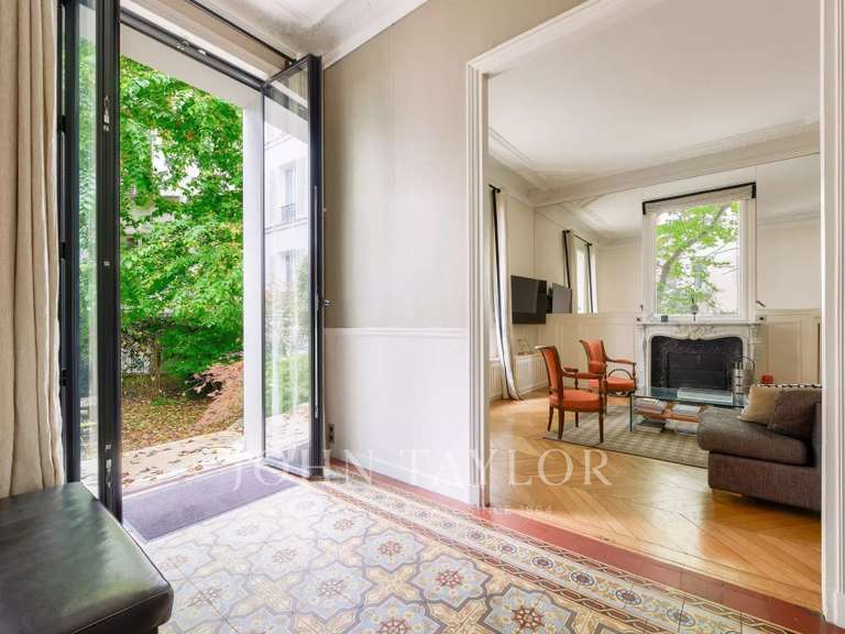 Appartement Paris 16e - 4 chambres - 190m²