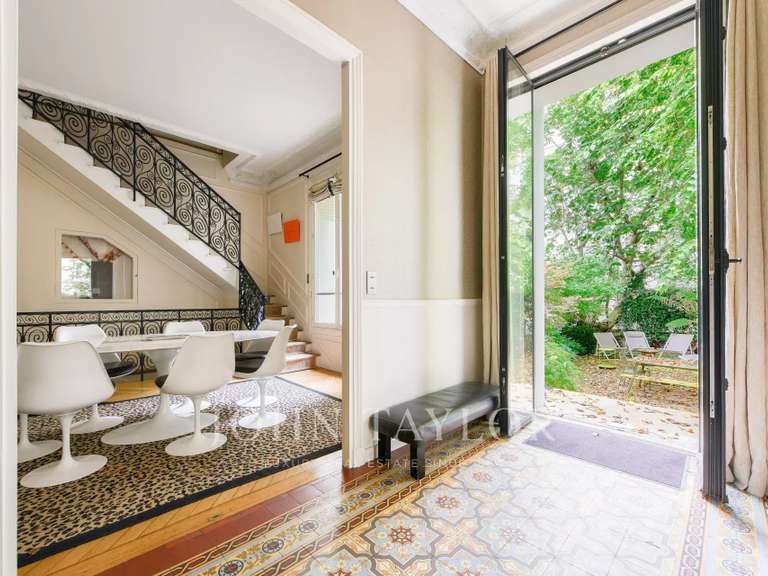 Appartement Paris 16e - 4 chambres - 190m²