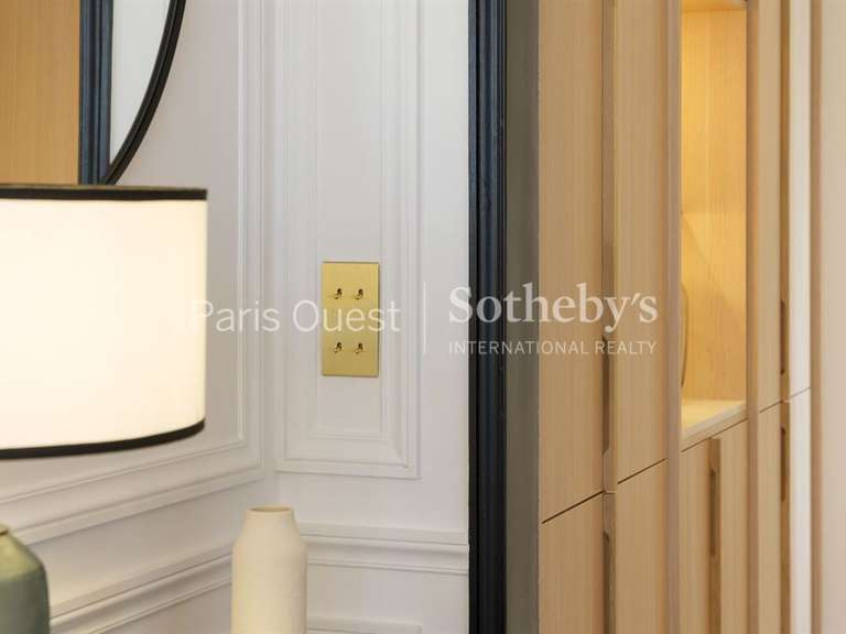 Appartement Paris 16e - 2 chambres - 80m²