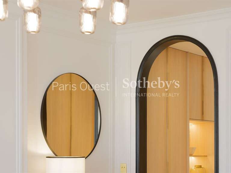 Appartement Paris 16e - 2 chambres - 80m²