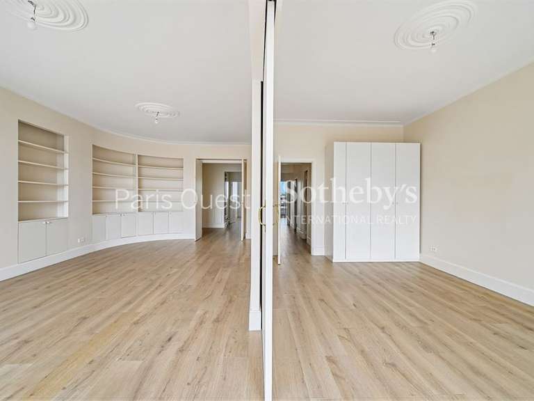 Appartement Paris 16e - 3 chambres - 110m²