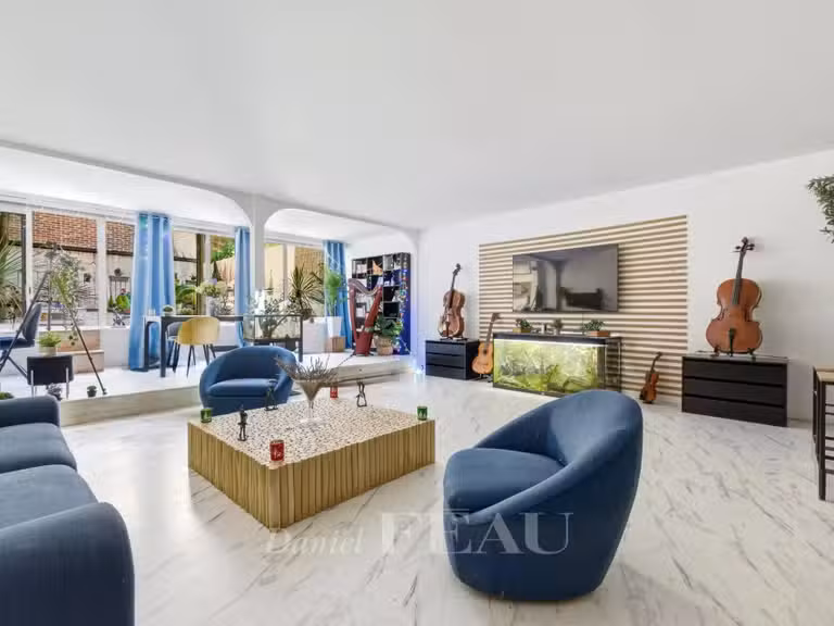 Appartement Paris 16e - 1 chambre - 134m²