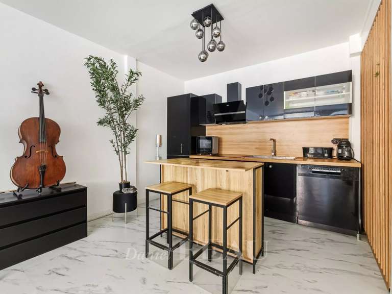 Appartement Paris 16e - 1 chambre - 134m²