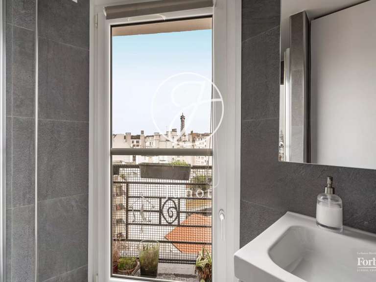 Appartement Paris 16e - 3 chambres - 75m²