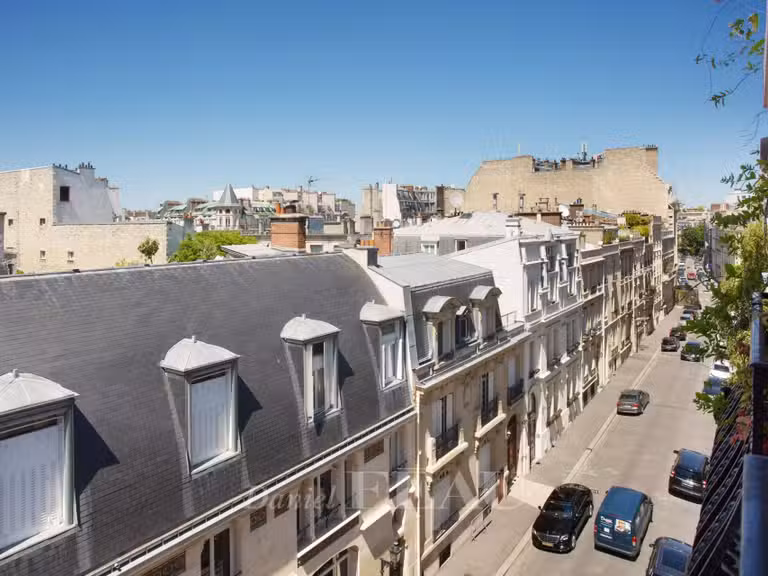 Appartement Paris 16e - 4 chambres - 185m²