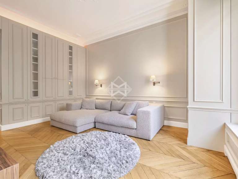 Appartement Paris 16e - 3 chambres - 155m²