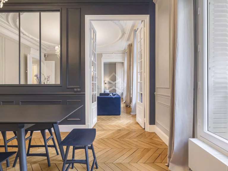 Appartement Paris 16e - 3 chambres - 155m²