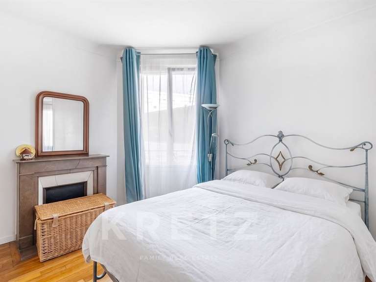 Appartement Paris 16e - 3 chambres - 103m²