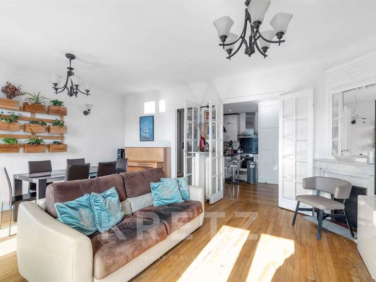Appartement Paris 16e - 3 chambres - 103m²