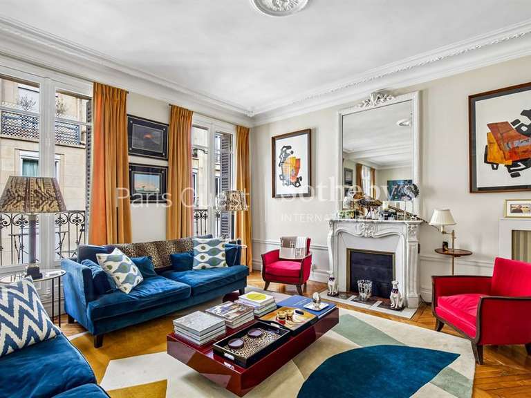 Appartement Paris 16e - 2 chambres - 101m²
