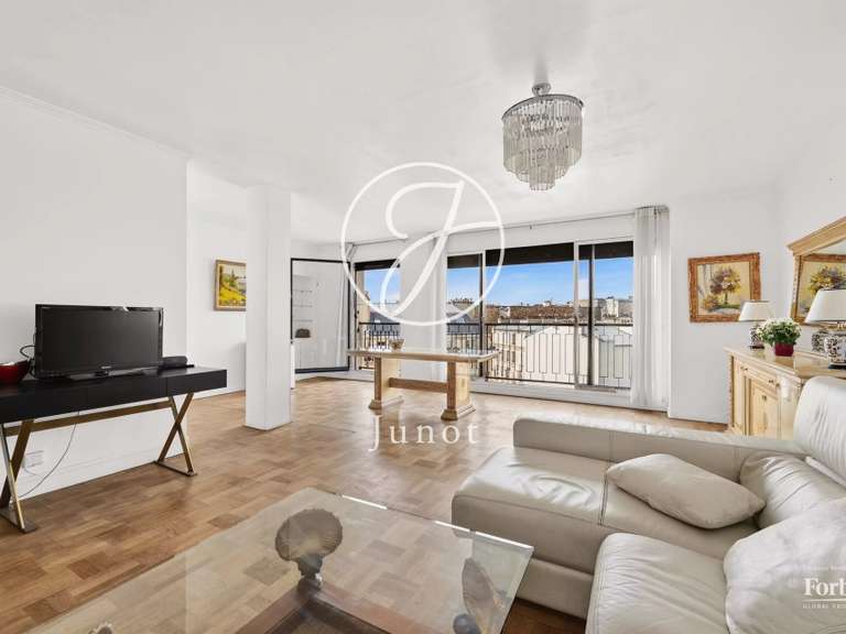 Appartement Paris 16e - 3 chambres - 128m²