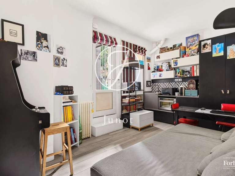 Appartement Paris 16e - 4 chambres - 206m²