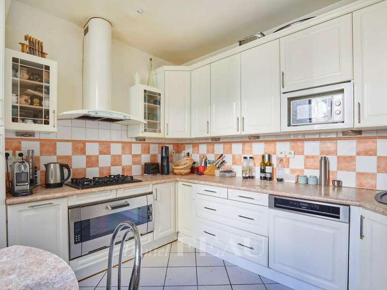 Appartement Paris 16e - 5 chambres - 300m²