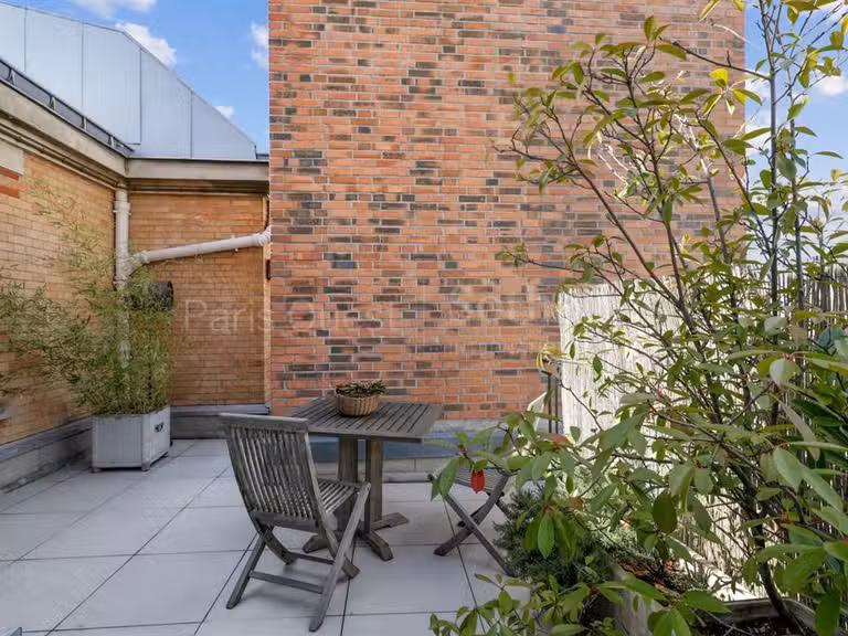 Appartement Paris 16e - 2 chambres - 105m²