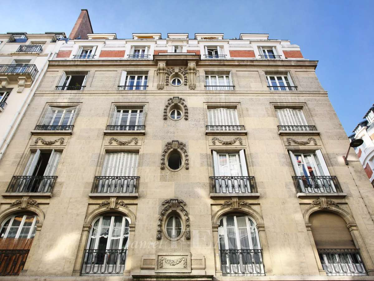 Apartment Paris 16e