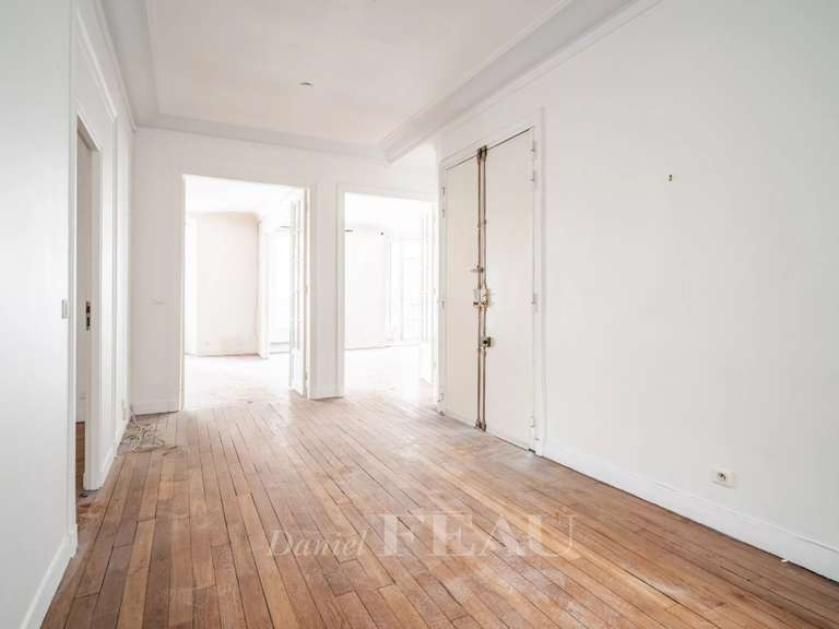 Appartement Paris 16e - 4 chambres - 162m²