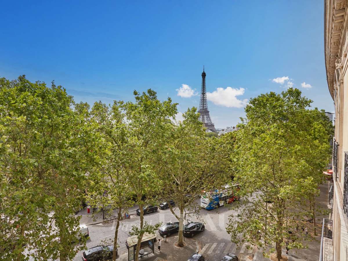 Apartment Paris 16e