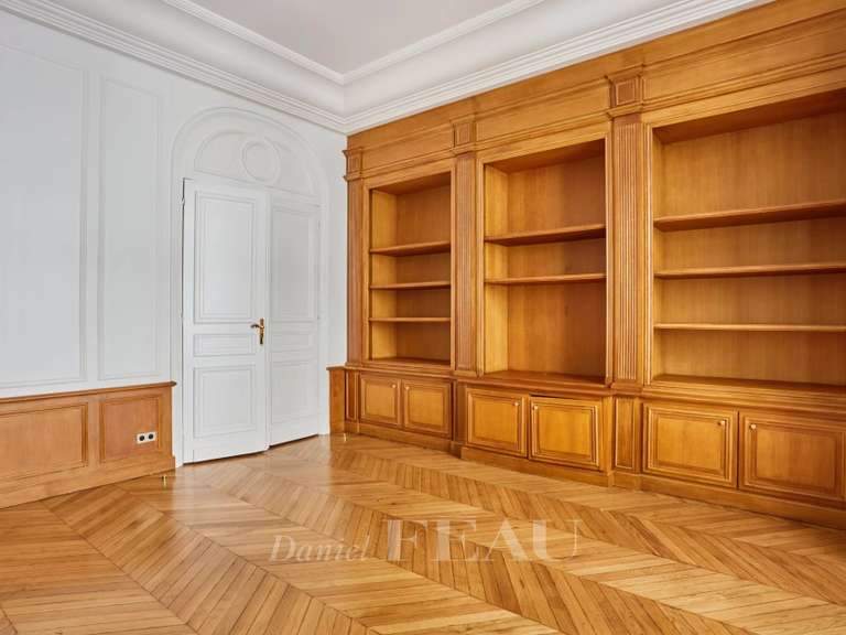 Appartement Paris 16e - 4 chambres - 429m²