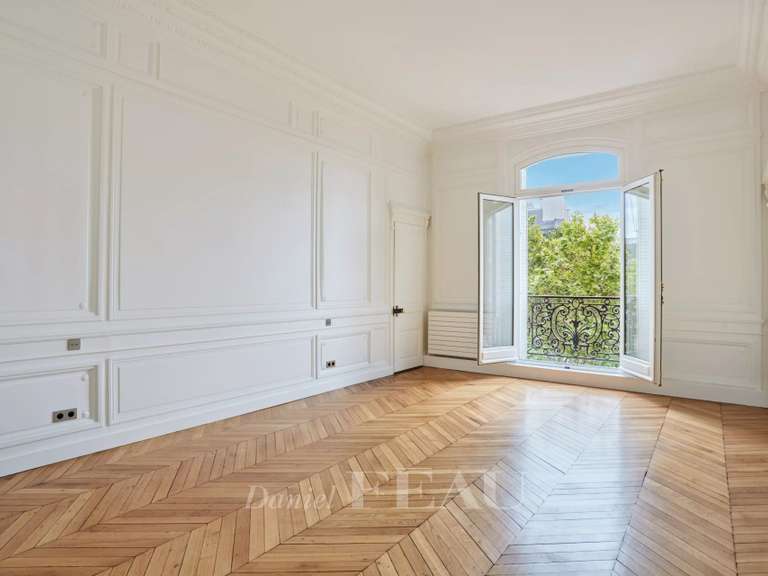 Appartement Paris 16e - 4 chambres - 429m²