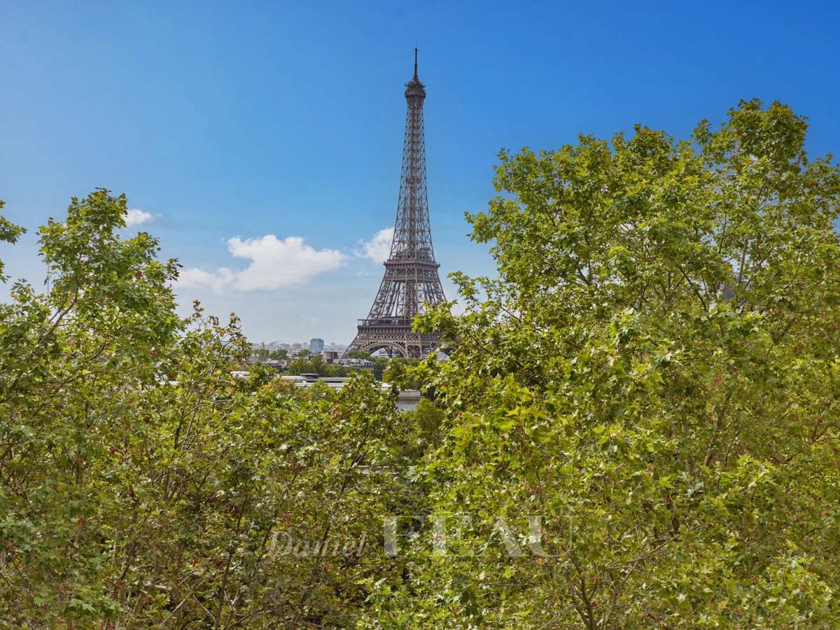Apartment Paris 16e