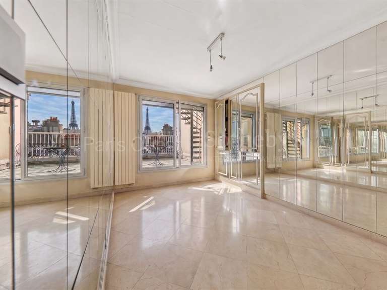 Appartement Paris 16e - 3 chambres - 140m²