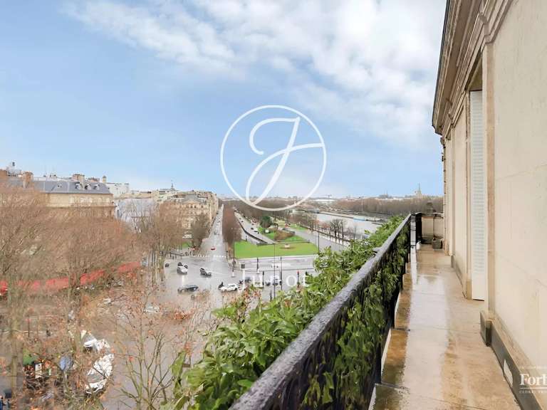 Appartement Paris 16e - 4 chambres - 159m²