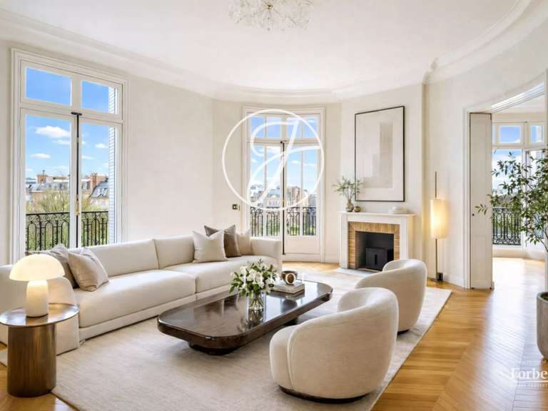 Appartement Paris 16e - 4 chambres - 159m²