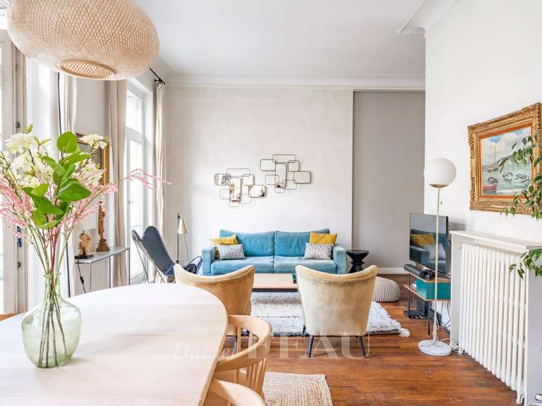 Appartement Paris 16e - 2 chambres - 90m²