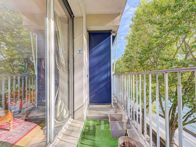 Appartement Paris 16e - 2 chambres - 119m²