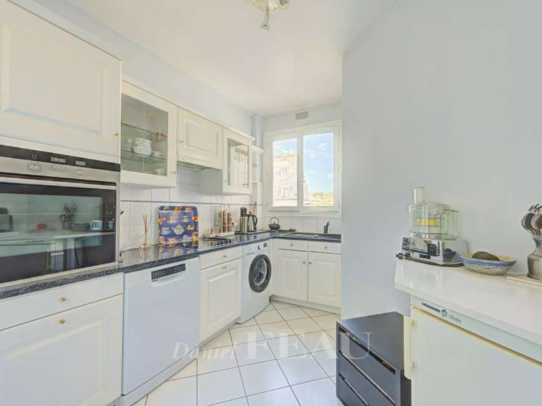 Appartement Paris 16e - 2 chambres - 119m²