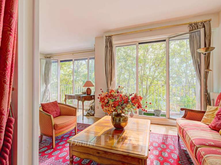 Appartement Paris 16e - 2 chambres - 119m²