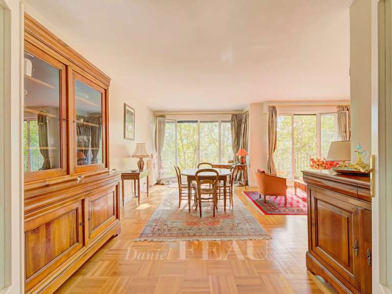 Appartement Paris 16e - 2 chambres - 119m²